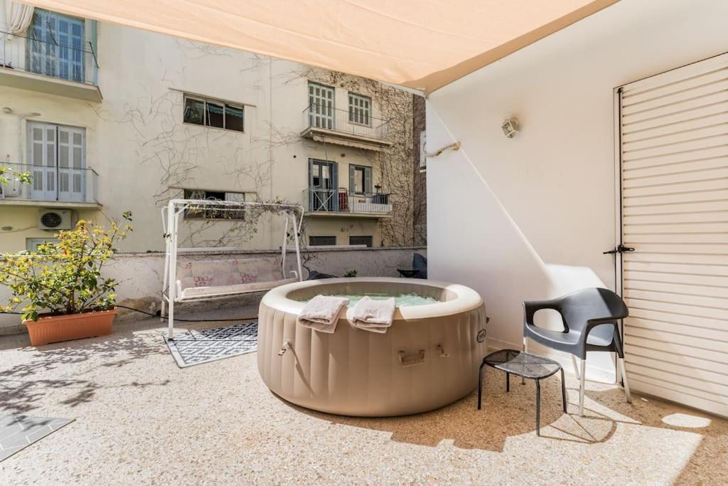 Amazing 3Bdr Apt With Unique Roof Garden In Plaka Atene Esterno foto