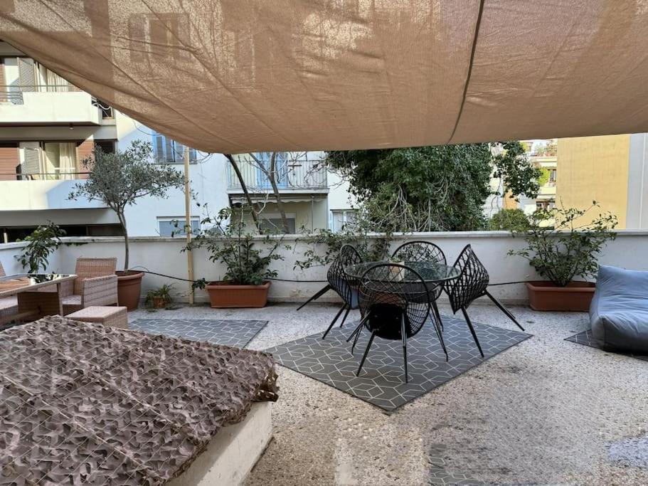 Amazing 3Bdr Apt With Unique Roof Garden In Plaka Atene Esterno foto