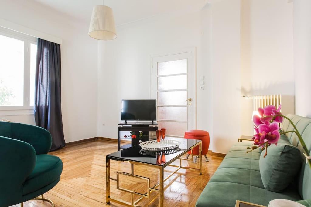 Amazing 3Bdr Apt With Unique Roof Garden In Plaka Atene Esterno foto